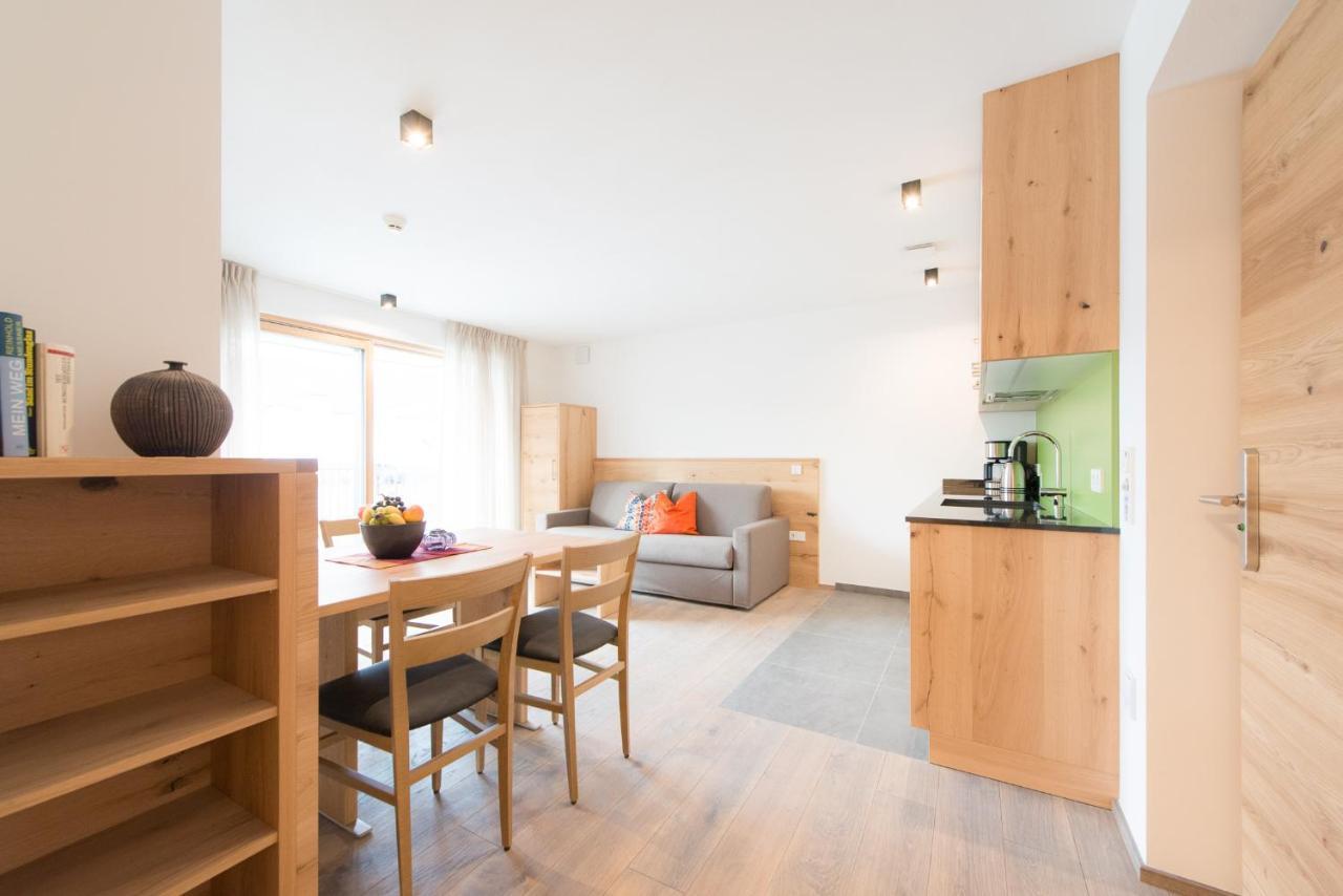 Residence Pitzinger Falzes Luaran gambar