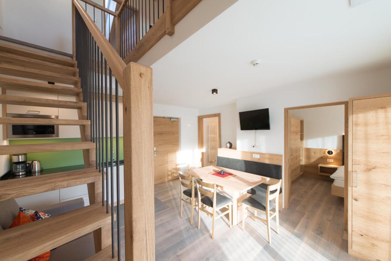 Residence Pitzinger Falzes Luaran gambar